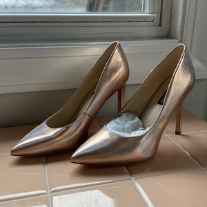 Nine West Heels Rose Good (size 8 womens)